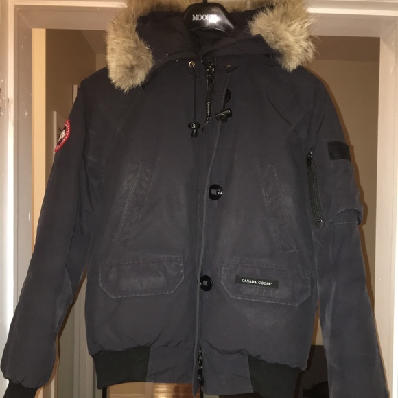 Womens Chilliwack Canada Goose bomber jacket - Picture 1 of 8